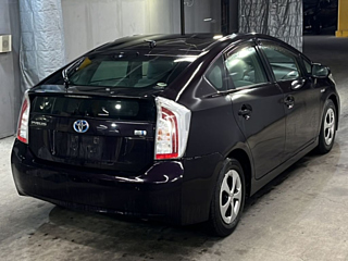 TOYOTA PRIUS 2014