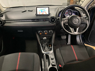 MAZDA DEMIO 2015