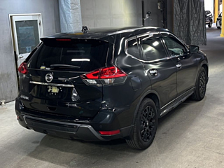 NISSAN X-TRAIL 2018