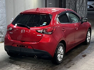 MAZDA DEMIO 2016