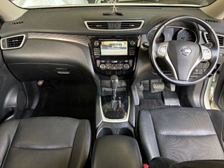 NISSAN X-TRAIL 2014