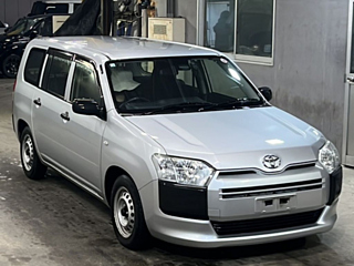 TOYOTA SUCCEED 2018