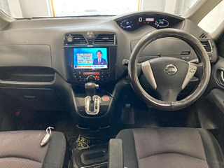 NISSAN SERENA 2013