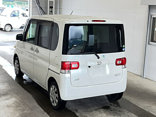 DAIHATSU TANTO 2012