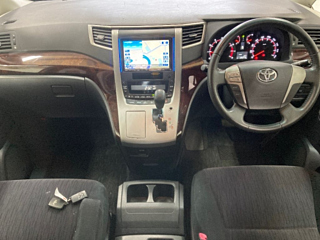 TOYOTA VELLFIRE 2012