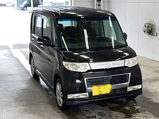 DAIHATSU TANTO 2009