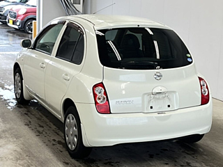 NISSAN MARCH 2010