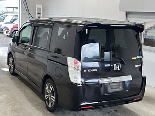 HONDA STEP WAGON 2009