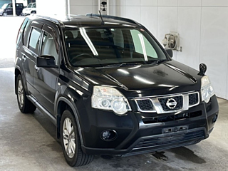 NISSAN X-TRAIL 2012