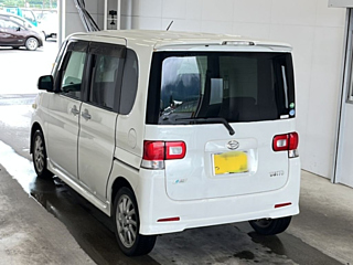 DAIHATSU TANTO 2013