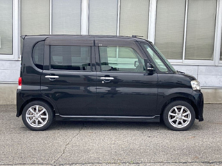 DAIHATSU TANTO 2012