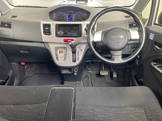 DAIHATSU MOVE 2012
