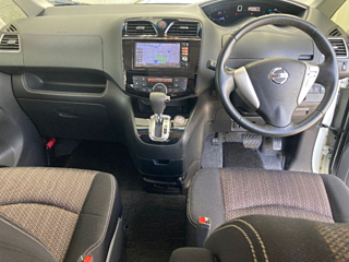 NISSAN SERENA 2014