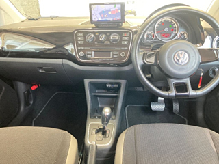 VOLKSWAGEN UP 2016