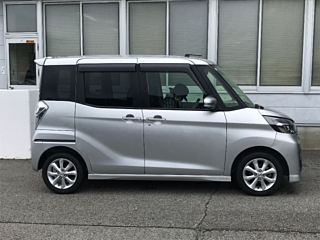 NISSAN DAYZ ROOX 2019