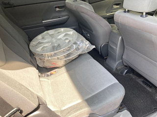 TOYOTA PRIUS ALPHA 2012