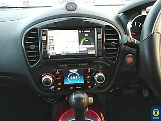 NISSAN JUKE 2010