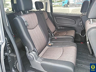 NISSAN SERENA 2015