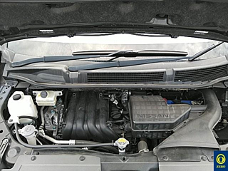 NISSAN SERENA 2015