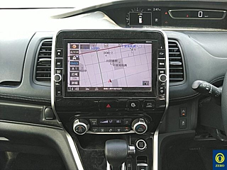 NISSAN SERENA 2017