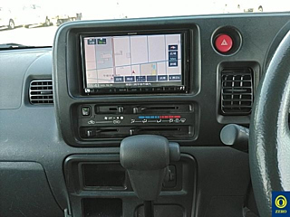 DAIHATSU HIJET VAN 2013