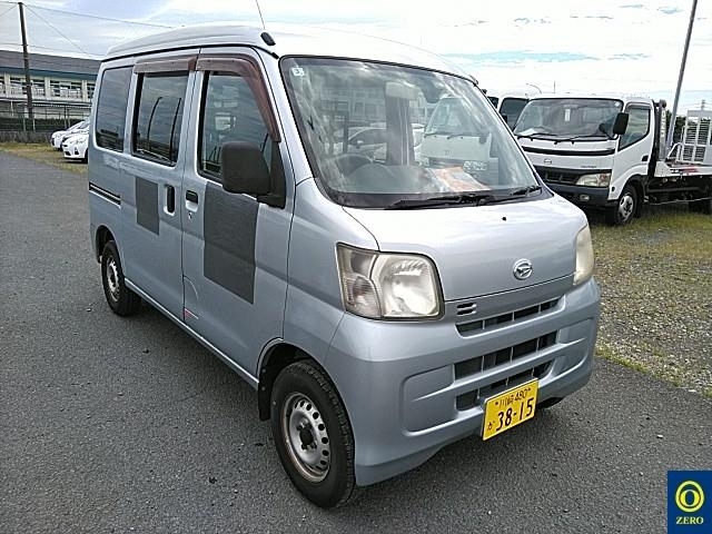DAIHATSU HIJET VAN 2013