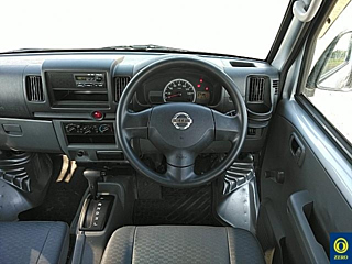NISSAN CLIPPER VAN 2013