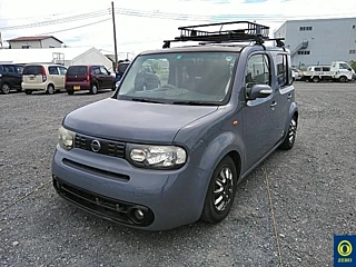 NISSAN CUBE 2010