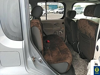 NISSAN CUBE 2010