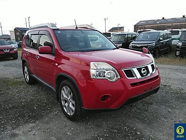 NISSAN X-TRAIL 2012
