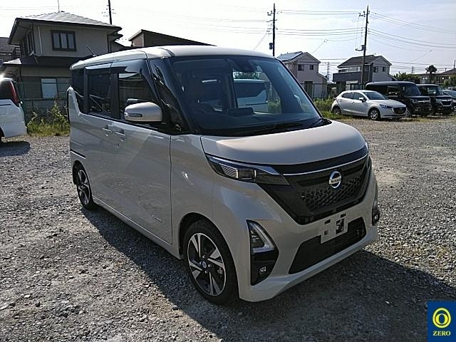 NISSAN ROOX 2022