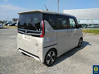 NISSAN ROOX 2022