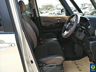 NISSAN ROOX 2022