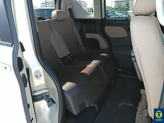 NISSAN ROOX 2022