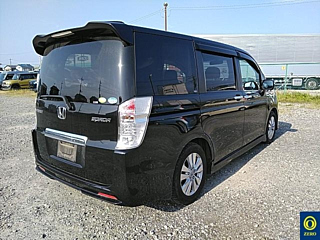 HONDA STEP WAGON 2011