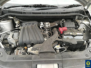 NISSAN TIIDA 2012