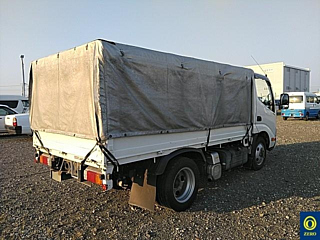 HINO DUTRO 2017