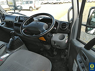 HINO DUTRO 2017