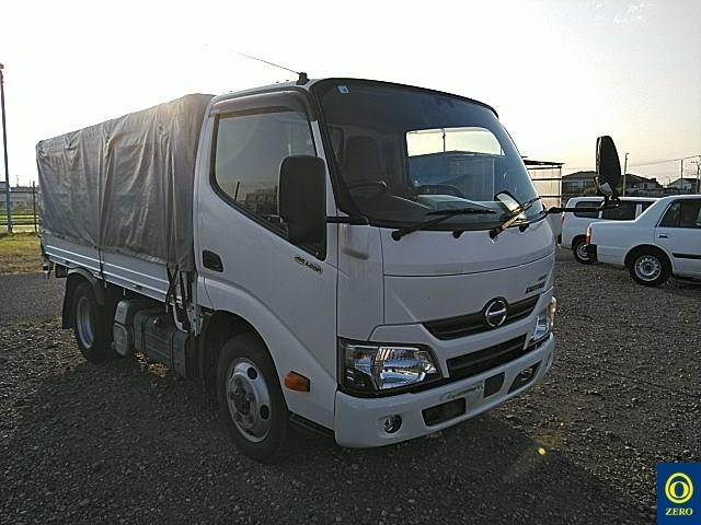 HINO DUTRO 2017