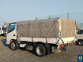 HINO DUTRO 2017