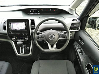 NISSAN SERENA 2017