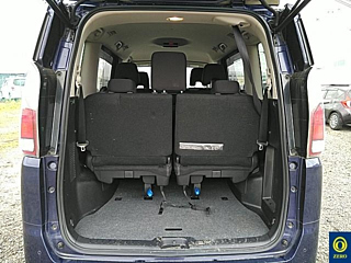 NISSAN SERENA 2017
