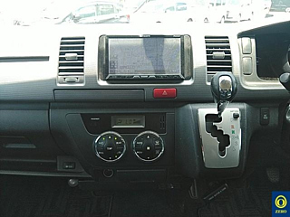 TOYOTA REGIUS ACE VAN 2011