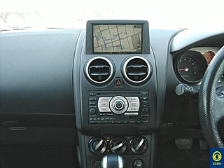 NISSAN DUALIS 2010