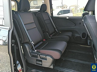 NISSAN SERENA 2019