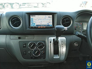 NISSAN CARAVAN VAN 2014