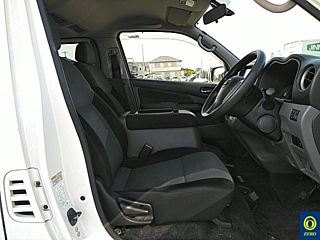 NISSAN CARAVAN VAN 2014