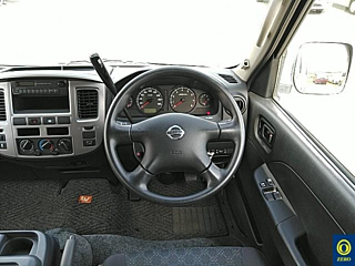NISSAN CARAVAN BUS 2008