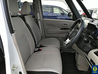 NISSAN ROOX 2020