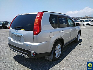 NISSAN X-TRAIL 2010